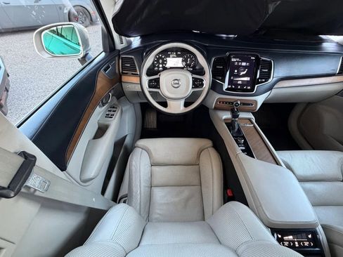 Used 2017 Volvo XC90 T6 Inscription w/ Vision Package image 53