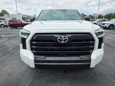 Used 2025 Toyota Tundra SR5 AWD/4WD image 7
