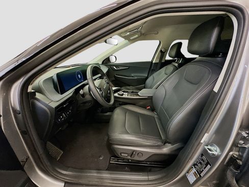 Used 2024 Kia EV6 Wind w/ Wind Technology Package AWD/4WD image 13