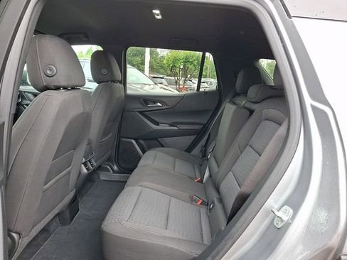 Used 2025 Chevrolet Equinox LT FWD image 10