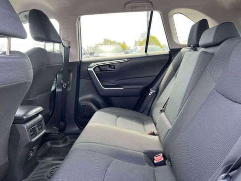 Used 2023 Toyota RAV4 LE image 13