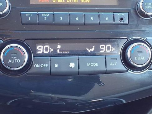 Used 2013 Nissan Altima 2.5 SV image 24