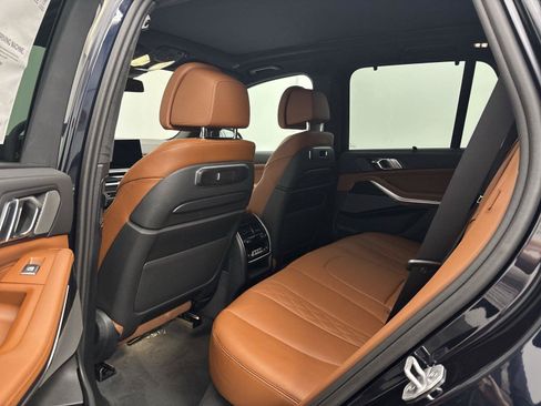 New 2026 BMW X5 xDrive40i w/ Executive Package AWD/4WD image 17