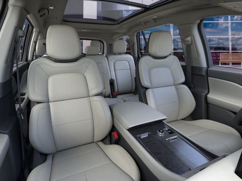 New 2026 Lincoln Aviator Reserve AWD/4WD image 10