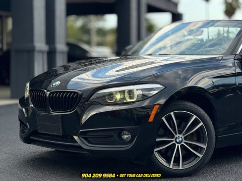 Used 2018 BMW 230i Convertible RWD image 2
