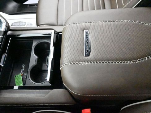 New 2026 GMC Yukon Denali Ultimate AWD/4WD image 14