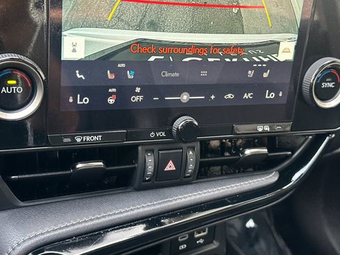 Used 2025 Lexus NX 350h AWD w/ Premium Package image 23