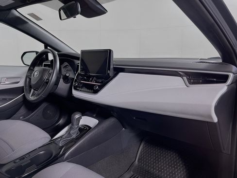 Certified 2025 Toyota Corolla SE FWD image 24