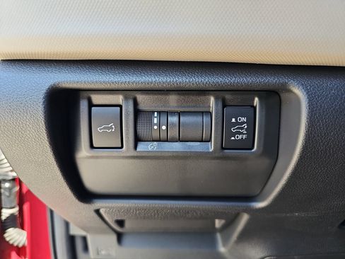 Certified 2026 Subaru Forester Premium AWD/4WD image 31