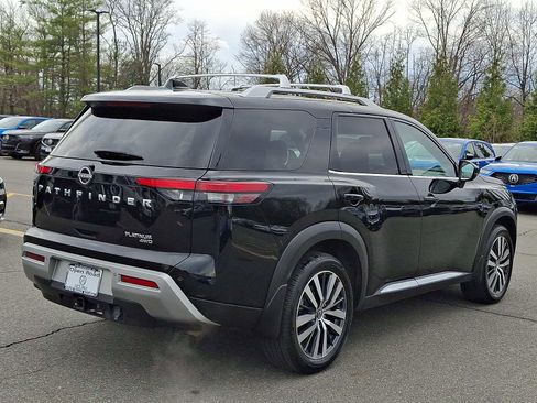 Used 2022 Nissan Pathfinder Platinum w/ Cargo Package image 6