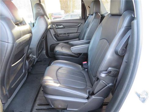 Used 2017 GMC Acadia Limited SLT image 5