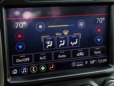 Used 2022 Chevrolet Silverado 1500 LT Trail Boss w/ LT Trail Boss Premium Package image 23