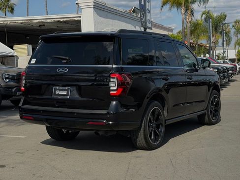 Certified 2023 Ford Expedition Limited AWD/4WD image 7