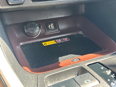 Used 2024 Toyota RAV4 Limited w/ Advanced Technology Package AWD/4WD image 26