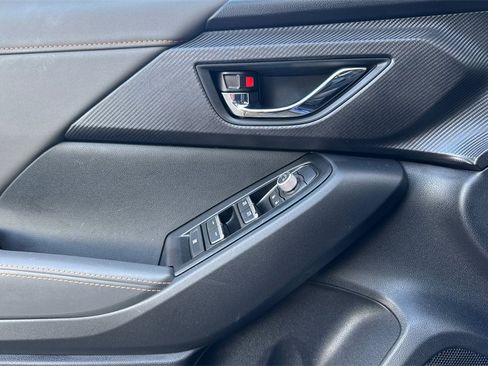 Certified 2025 Subaru Crosstrek 2.5i Limited w/ Popular Package #4A image 11