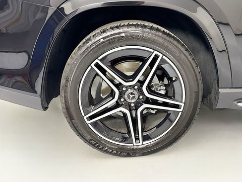Used 2026 Mercedes-Benz GLS 450 4MATIC image 34