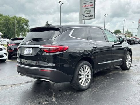 Used 2018 Buick Enclave Premium w/ Experience Buick Package AWD/4WD image 11