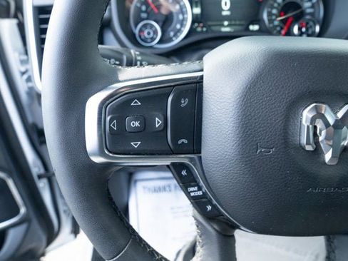 Used 2025 RAM 1500 Laramie AWD/4WD image 24