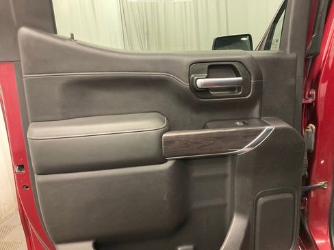 Used 2020 Chevrolet Silverado 1500 LTZ w/ LTZ Plus Package AWD/4WD image 29