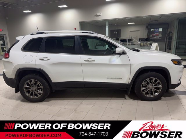 Used 2019 Jeep Cherokee Latitude Plus w/ Cold Weather Group AWD/4WD image 8