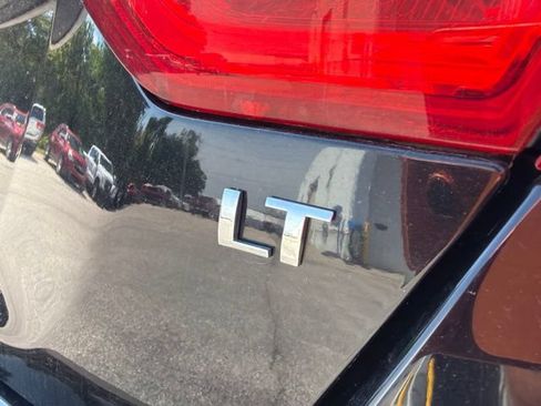 Used 2014 Chevrolet Impala LT FWD image 11