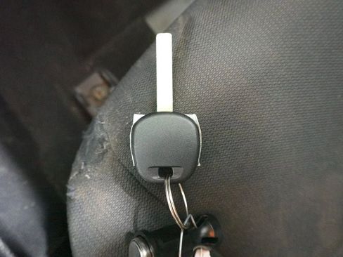 Used 2020 Toyota Corolla LE image 30