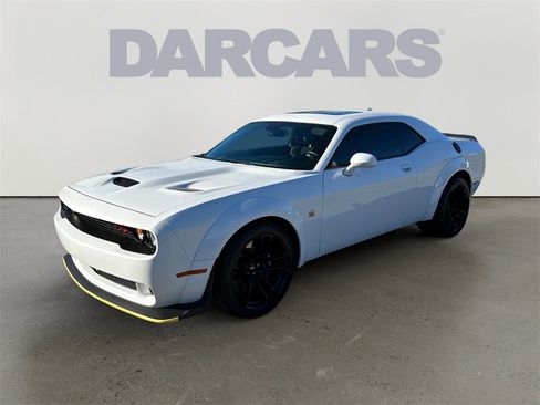 Used 2023 Dodge Challenger R/T Scat Pack image 2