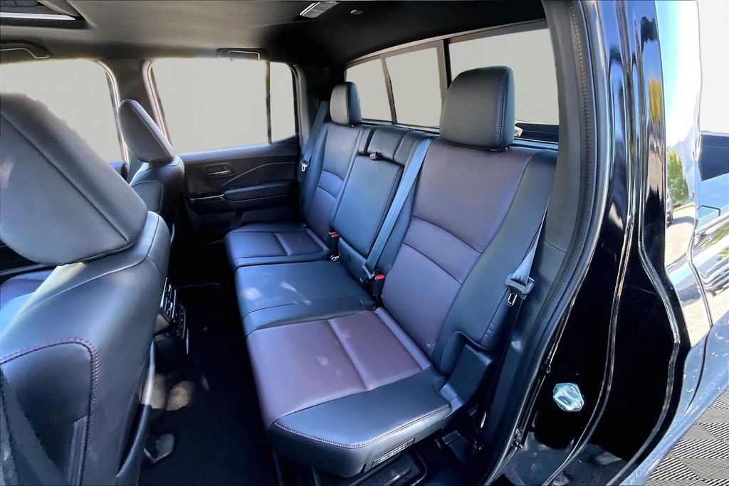 Used 2026 Honda Ridgeline Black Edition image 18