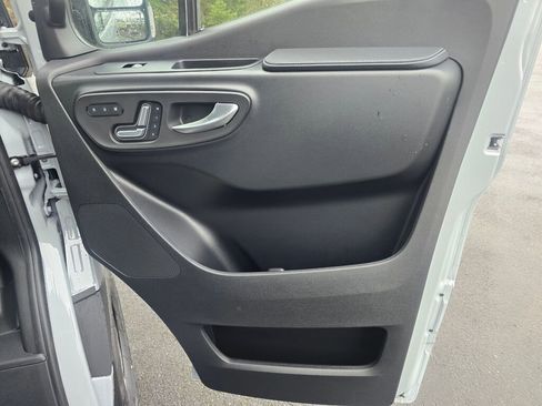 New 2026 Mercedes-Benz Sprinter 2500 image 24