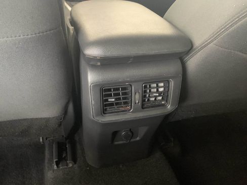 Used 2023 Toyota RAV4 LE image 38