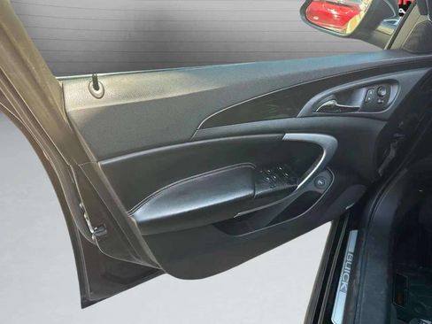 Used 2016 Buick Regal Premium w/ Driver Confidence Package #1 image 30