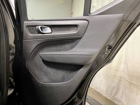 Used 2023 Volvo XC40 Recharge Plus AWD/4WD image 32