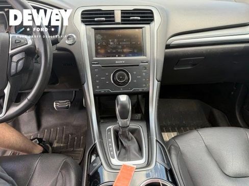 Used 2013 Ford Fusion Titanium FWD image 16