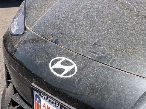 Used 2023 Hyundai Ioniq 6 SEL RWD image 4