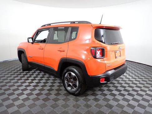 Used 2017 Jeep Renegade Sport w/ Power & Air Group AWD/4WD image 14