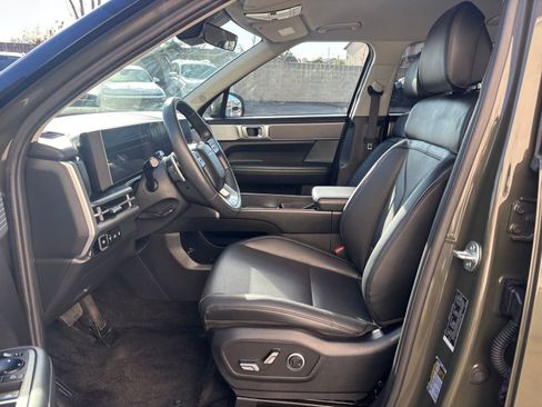Used 2025 Hyundai Santa Fe SEL image 29