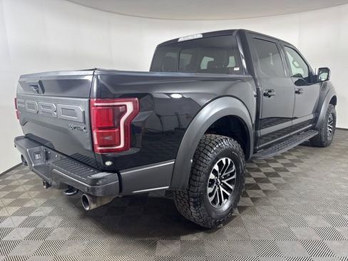 Used 2019 Ford F150 Raptor w/ Equipment Group 802A Luxury AWD/4WD image 3
