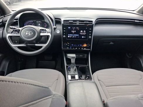 Used 2024 Hyundai Santa Cruz SEL image 8