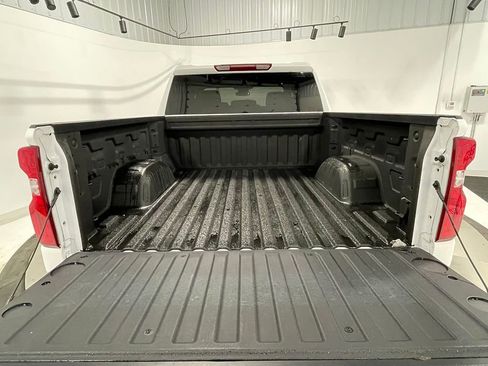 Used 2024 Chevrolet Silverado 1500 LT Trail Boss image 5