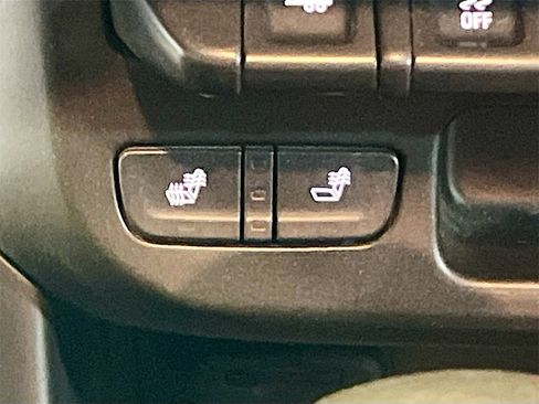 Used 2022 Chevrolet Colorado Z71 image 21