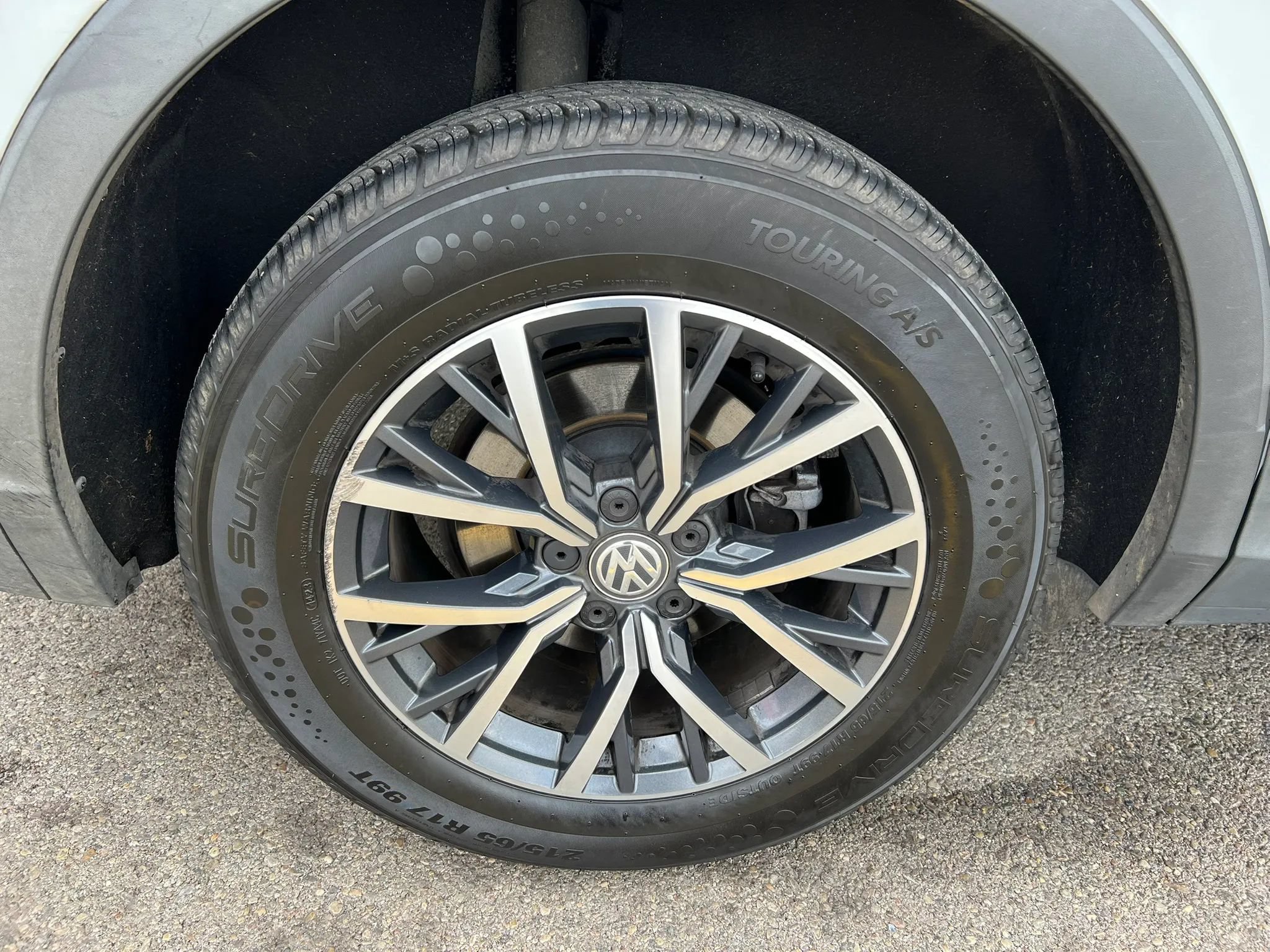 Used 2020 Volkswagen Tiguan S FWD image 11