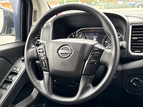 Used 2023 Nissan Frontier SV AWD/4WD image 19