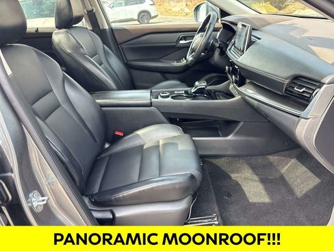 Used 2023 Nissan Rogue SV w/ SV Premium Package AWD/4WD image 16