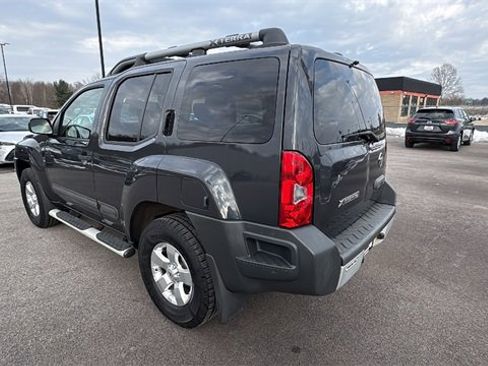 Used 2013 Nissan Xterra S w/ Value Package image 3