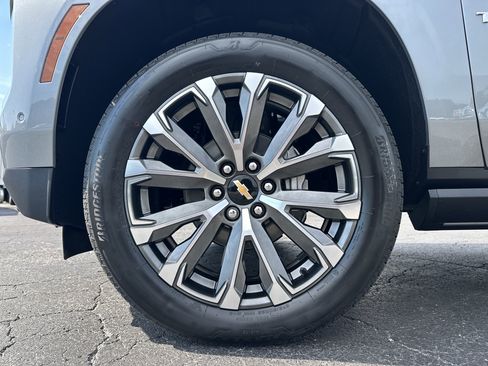 New 2026 Chevrolet Tahoe High Country image 13