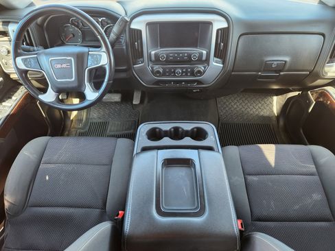 Used 2017 GMC Sierra 1500 SLE w/ SLE Value Package image 19