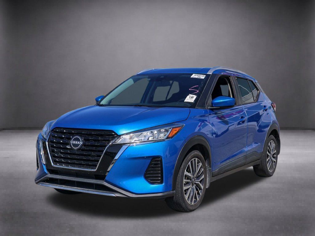 Used 2024 Nissan Kicks SV FWD image 9