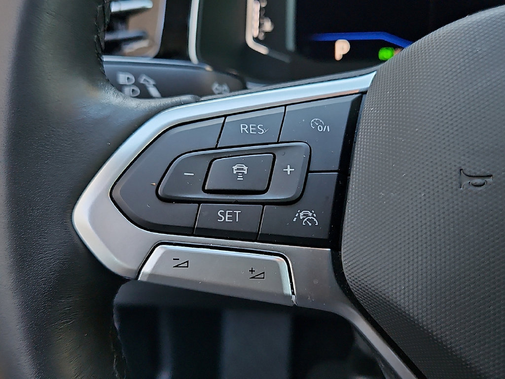 Certified 2026 Volkswagen Jetta SEL FWD image 23