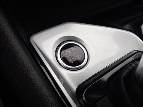 Used 2024 Nissan Altima 2.5 SV image 21