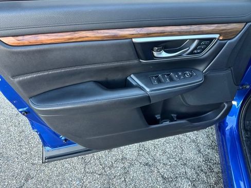 Used 2022 Honda CR-V Touring image 6